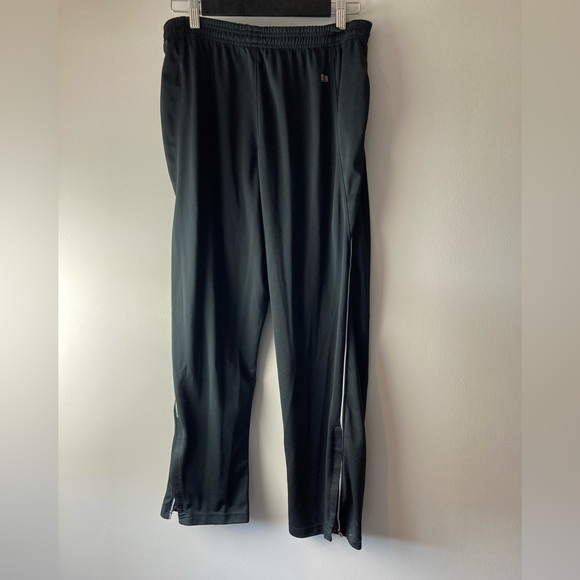 Fila track pants 🎉Host pick🎉 - Picture 6 of 7